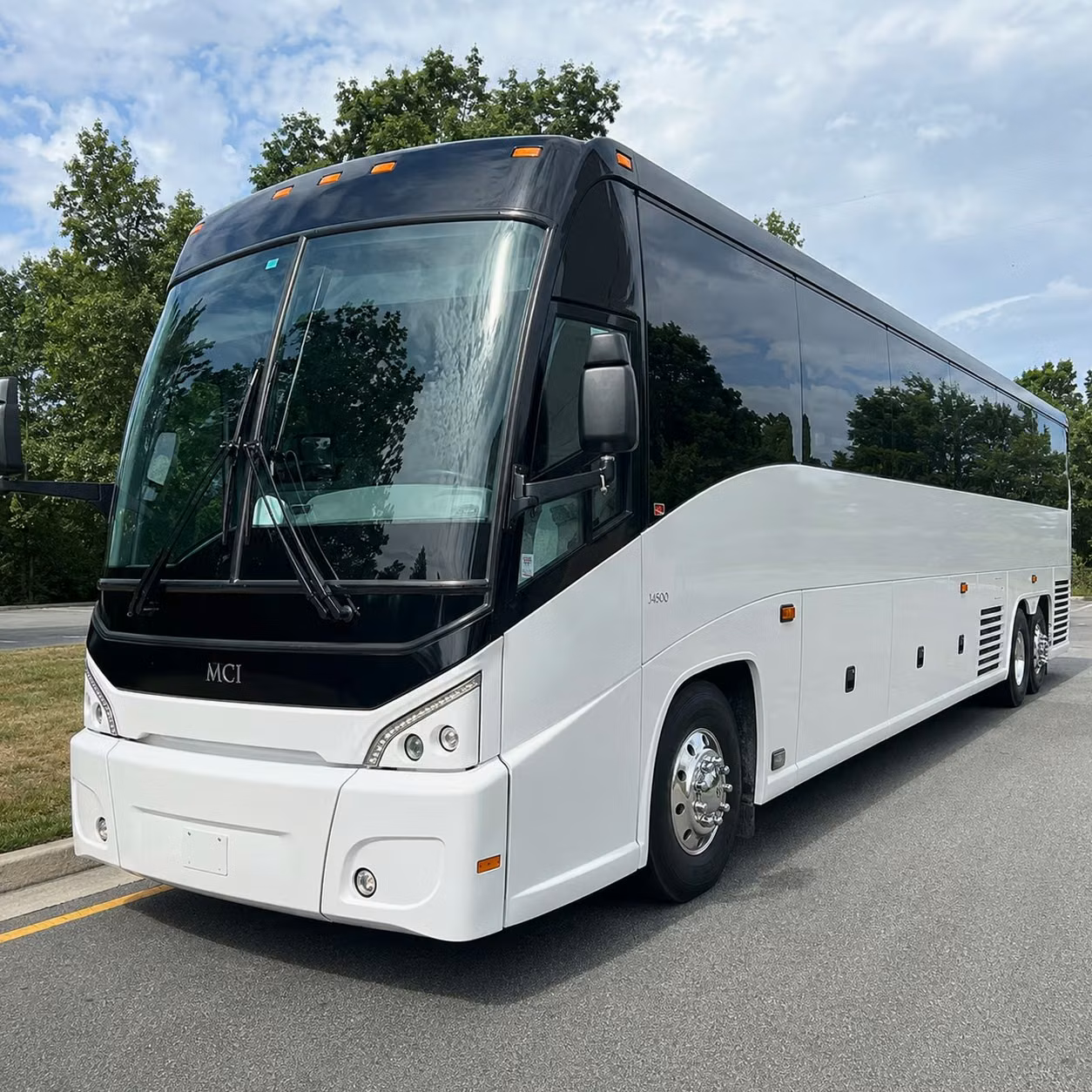 multi day bus rentals from yuba city to lake tahoe and reno