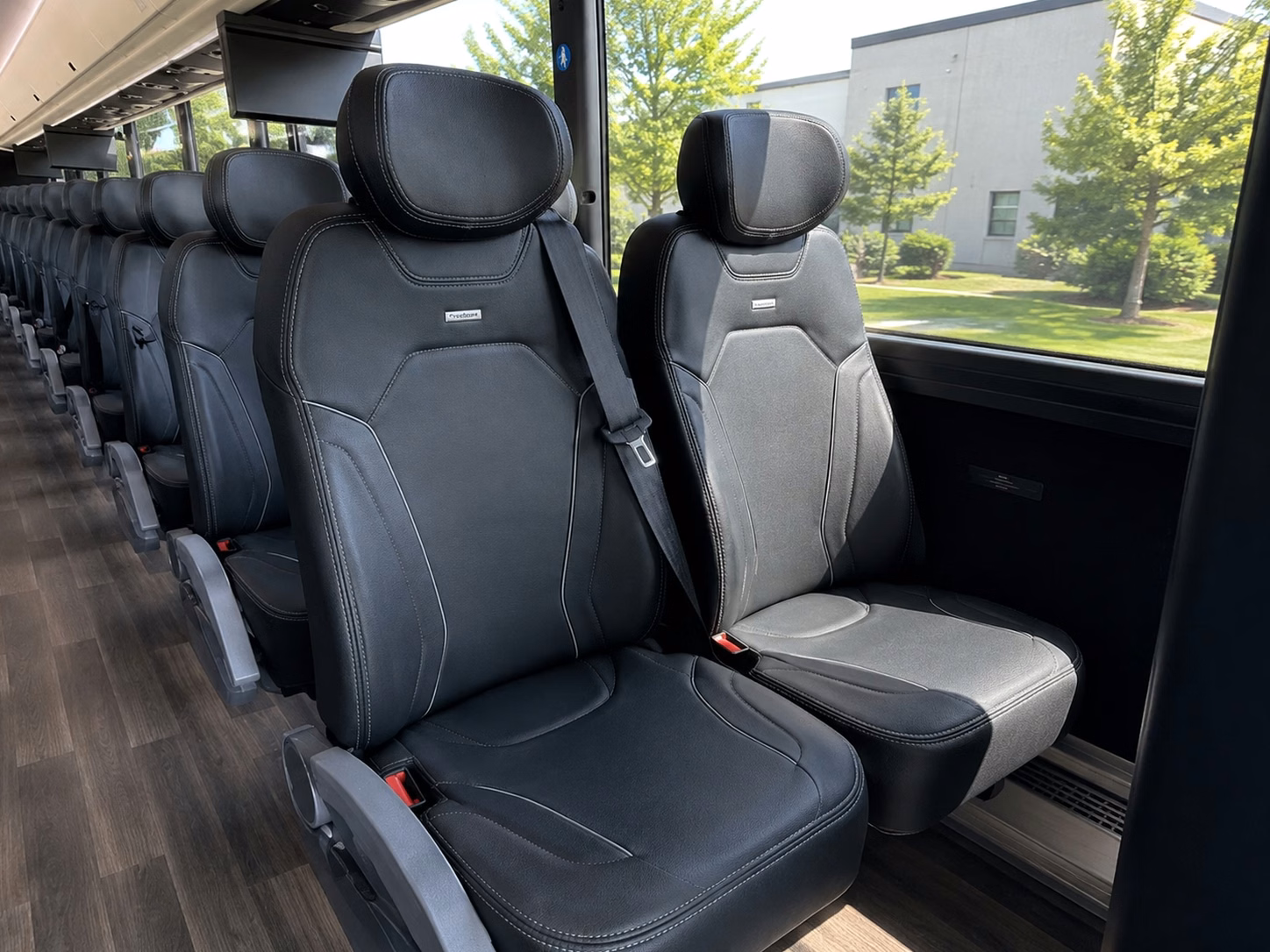 shuttle guests between yuba city wedding venues and nearby hotels without the hassle