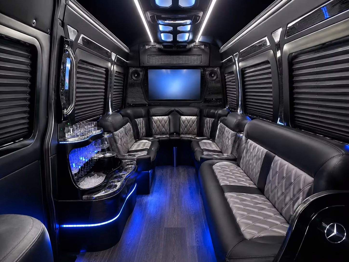 yuba city 20 passenger minibus rental